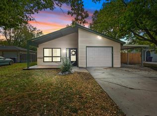 2407 Buttonwood Dr, Manhattan, KS 66502