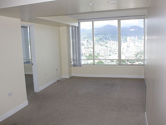 3rd image of 1009 Kapiolani Blvd APT 4012