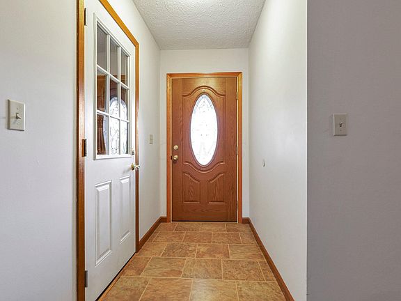 2nd image of 303 David St