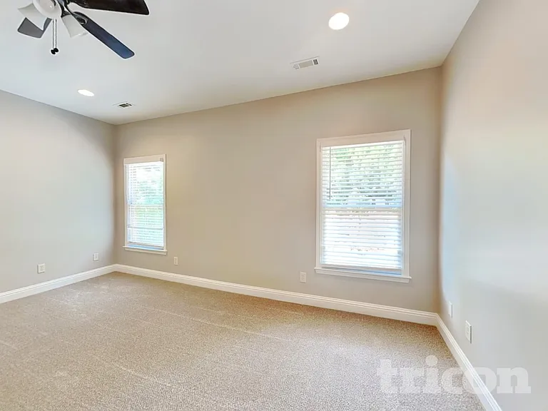 5840 Cool Springs Dr — Photo 23
