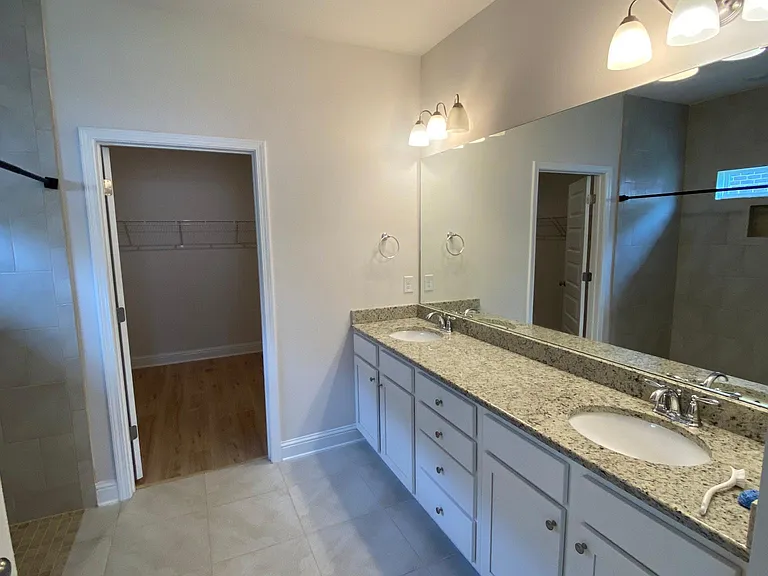 7769 Burnside Loop — Photo 9