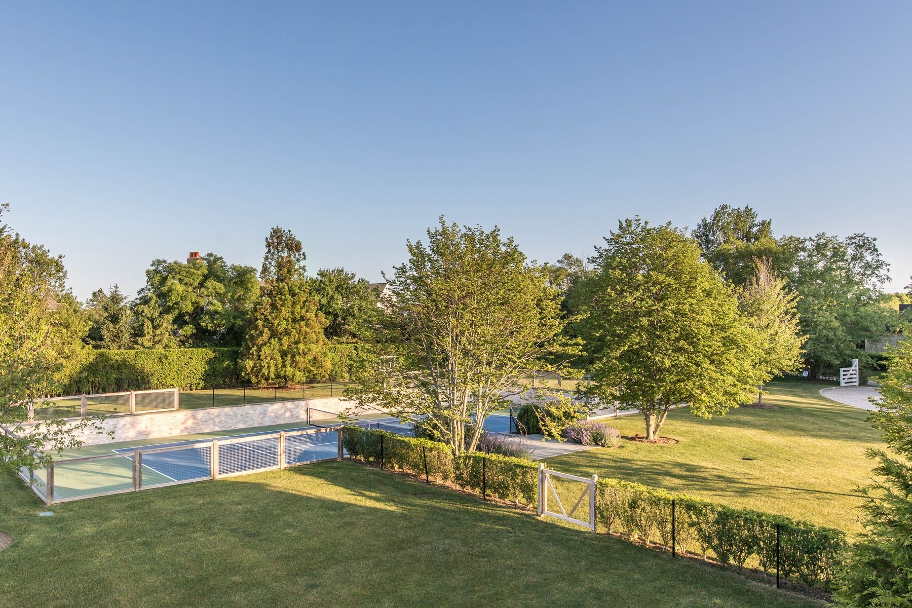 47 Crescent Ave, Water Mill, NY 11976 Out East