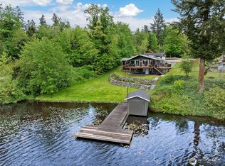 34220 Thomas Rd E, Eatonville, WA 98328