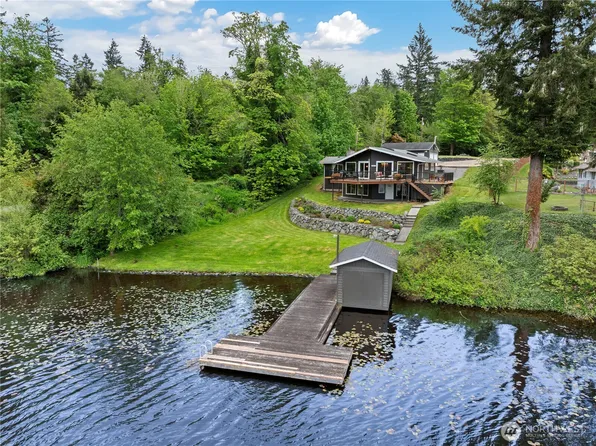 34220 Thomas Road E, Eatonville, WA 98328