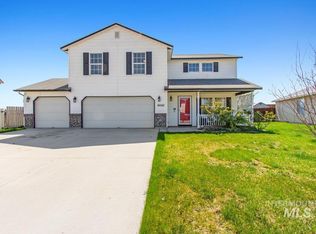 16042 N Saint Helens Dr, Nampa, ID 83651