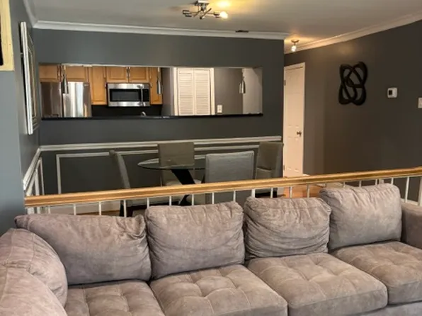 3039 Hawthorne Dr NE #3039, Washington, DC 20017