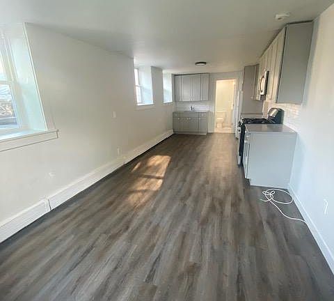 5th image of 43 Garfield St Basement B