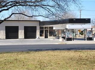 1009 N Big Spring St, Midland, TX 79701