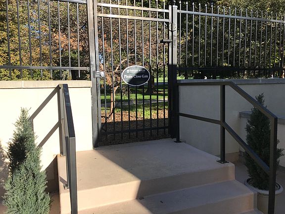 4th image of 1250 N Humboldt St APT 1604