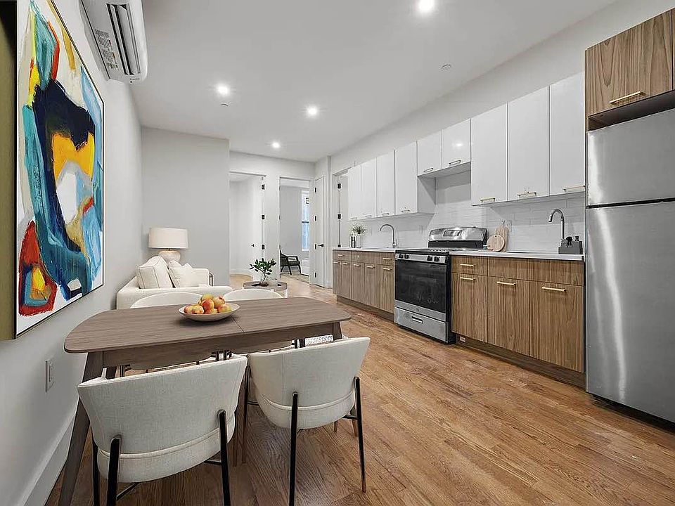 1st image of 670 Bushwick Ave #3A