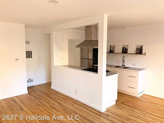 3rd image of 2629 S Halldale Ave #3