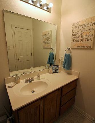 2nd image of 2812 Hard Rock Cir