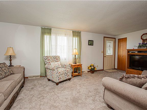 5th image of 159 East St