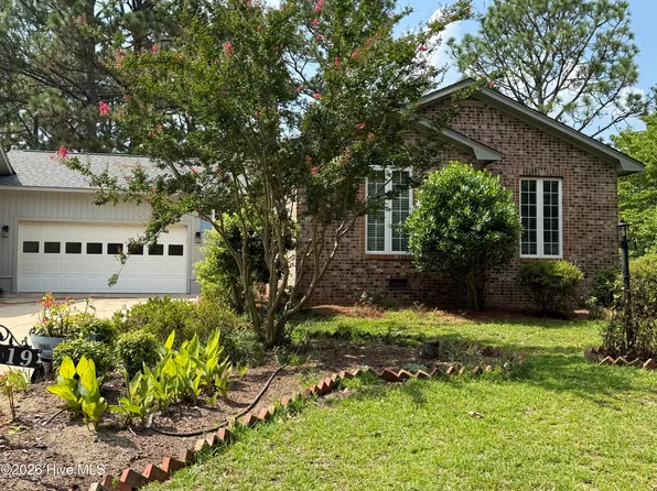 119 Sandham Court #12, Seven Lakes, NC 27376