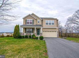 100 Dollie Mae Ln, Stephens City, VA 22655