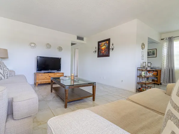 158 Mansfield, Boca Raton, FL