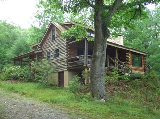 833 Hidden Valley Rd, Clyde, NC 28721