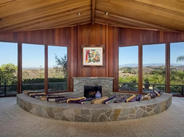 1230 Via Del Cerro, Vista, CA 92084