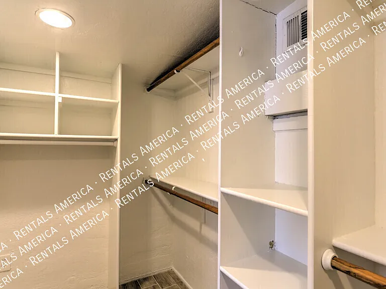 7210 E Elbow Bay Dr — Photo 12