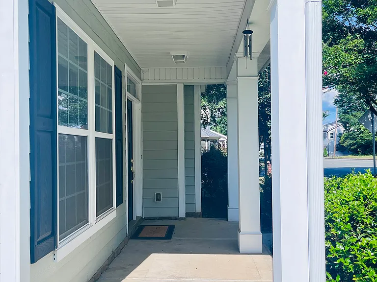 316 Keener Blvd — Photo 2