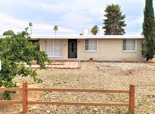 5820 E Calle Aurora, Tucson, AZ 85711