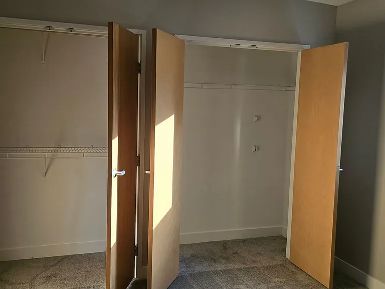 Bridgeview Apartments — Photo 62