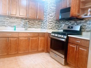 74 Menahan St, Brooklyn, NY 11221