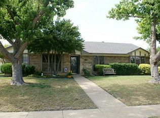 2709 Glen Forest Ln, Plano, TX 75023