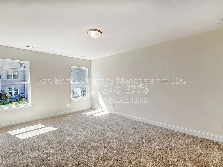 4023 Black Ct — Photo 20