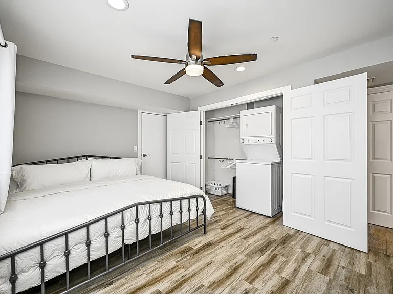 5306 Seashore Dr — Photo 12