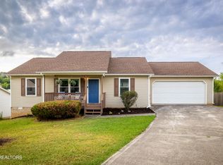 2911 Windsock Ln, Knoxville, TN 37924