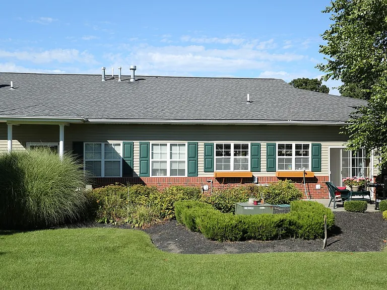 Clubhouse with Outdoor Patio
