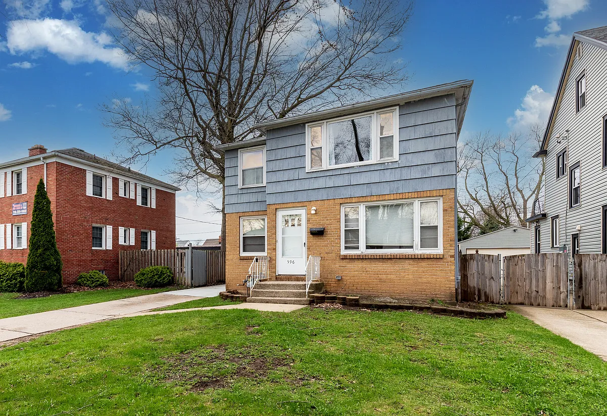 Building Photo - 596 Starin Ave #1