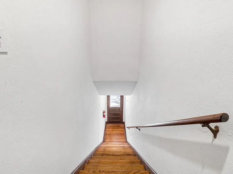 1731 Flagler Ave — Photo 78