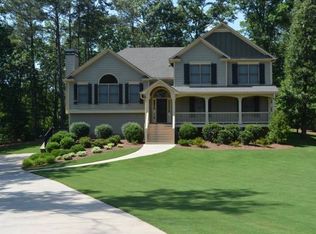 223 Amberleigh Cir, White, GA 30184