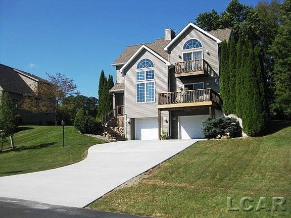 3rd image of 7559 Hillcrest Ave