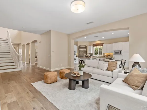11653 Thistle Hill Pl, San Diego, CA 92130