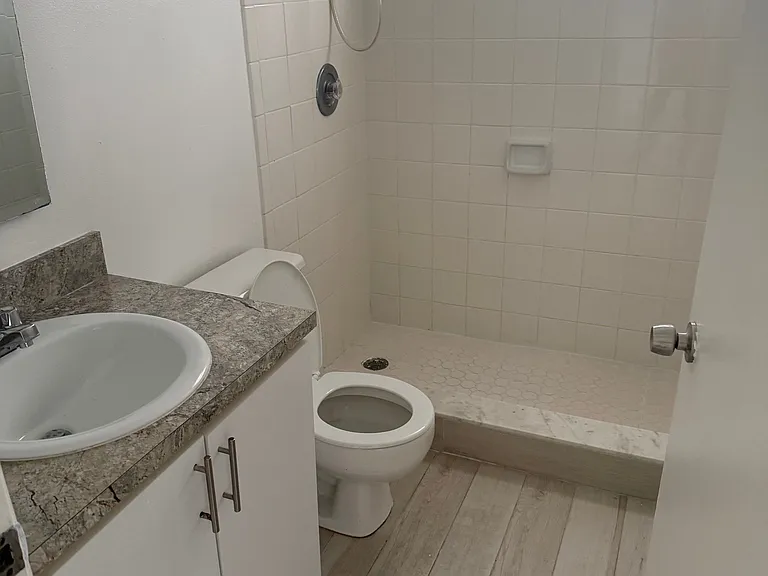 Sun Point Rentals — Photo 11