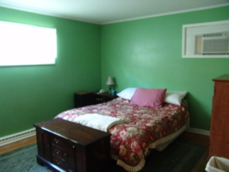 4th image of 51 HITE Court