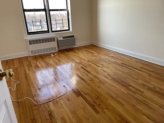 2nd image of 8615 Ava Pl APT 6H