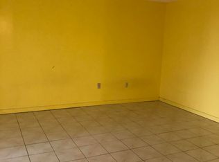 671 NE 195th St #303, Miami, FL 33179