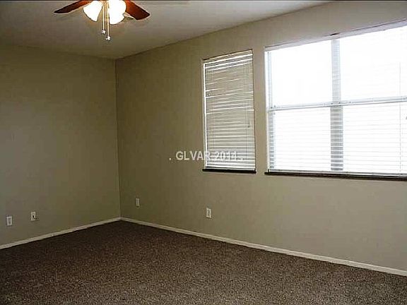 5th image of 9626 Hawk Cliff Ave