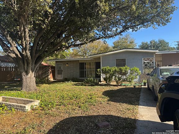 2nd image of 4350 SILVER LAKE DR