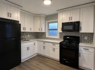 254 Stewart Ave #2C, Hempstead, NY 11550