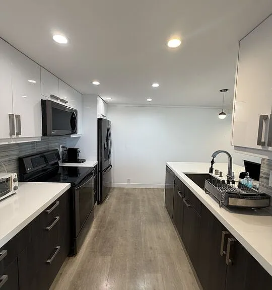 10535 Wilshire Blvd #1014 — Photo 9