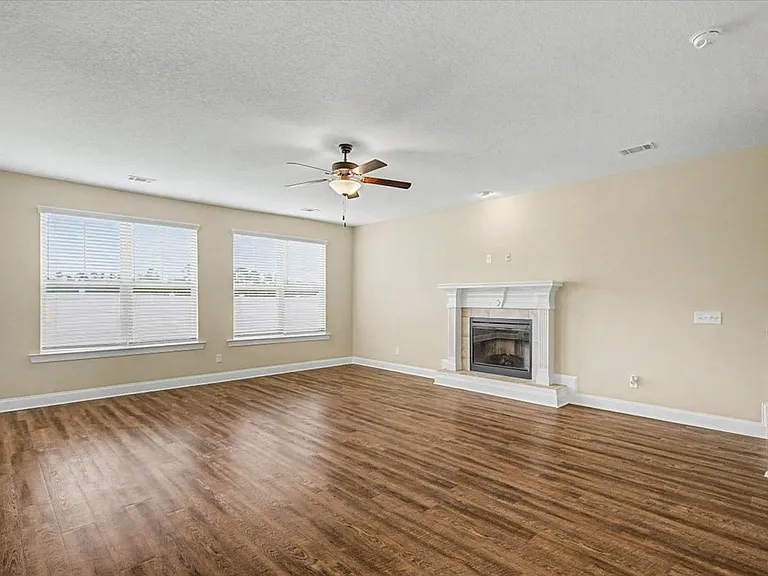 346 Coconut Dr — Photo 12