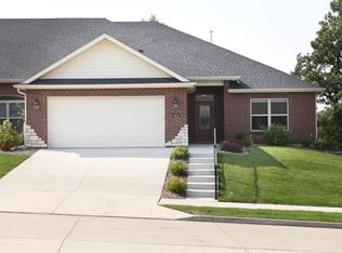 4110 Savoy Dr, Columbia, MO 65203