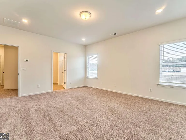 15 Bennett Way — Photo 13
