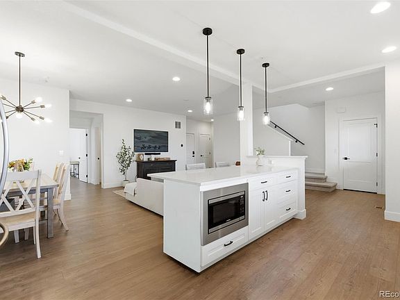 5th image of 363 East Street