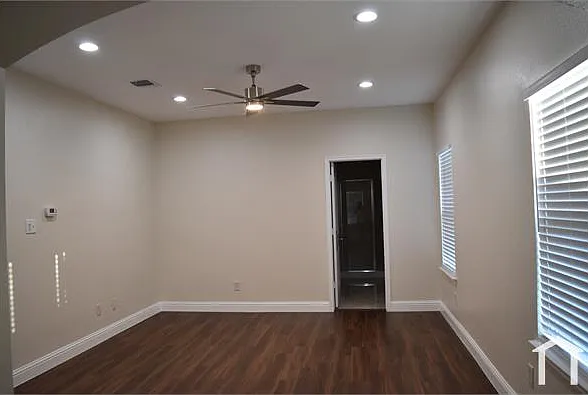 411 Paddock Ln — Photo 14